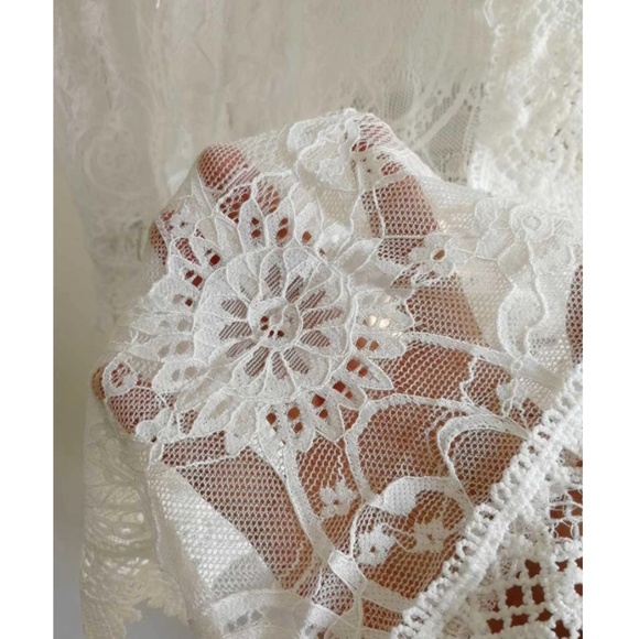 Bohemian White Lace Beach Cover up Bell Sleeve - Picture 12 of 13